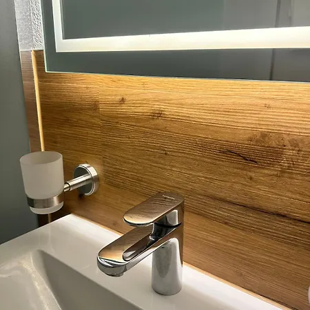 Appartement Design Mit Alpenblick Stadtnah - Ruhige Lage In - Naehe Bodensee Ravensbourg