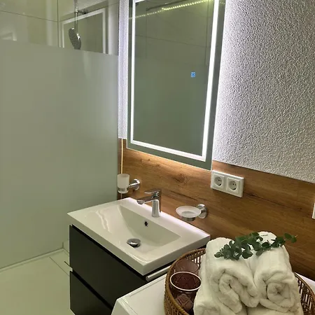 Design Mit Alpenblick Stadtnah - Ruhige Lage In - Naehe Bodensee * Ravensbourg